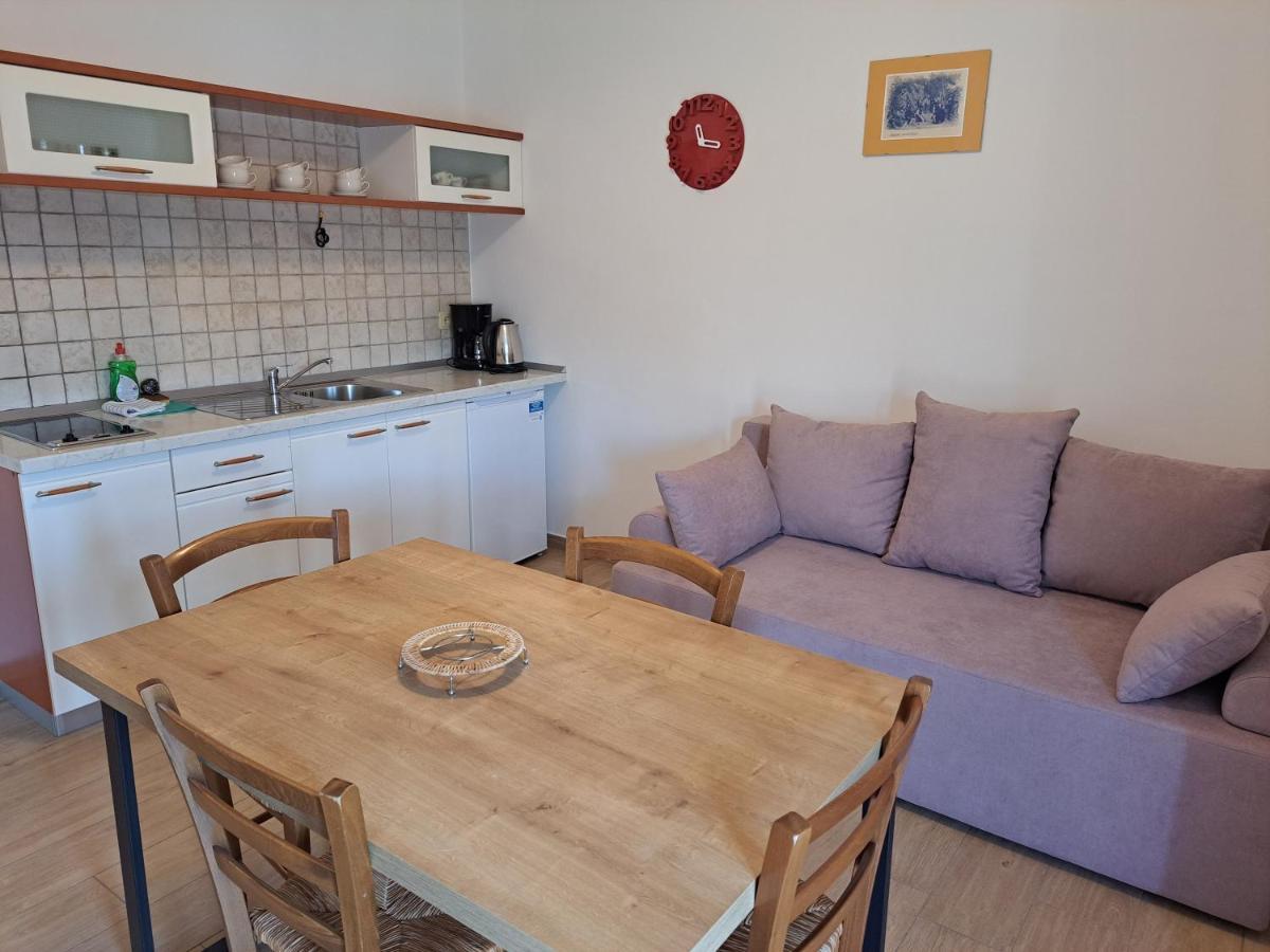Apartments Leticia Baška Εξωτερικό φωτογραφία